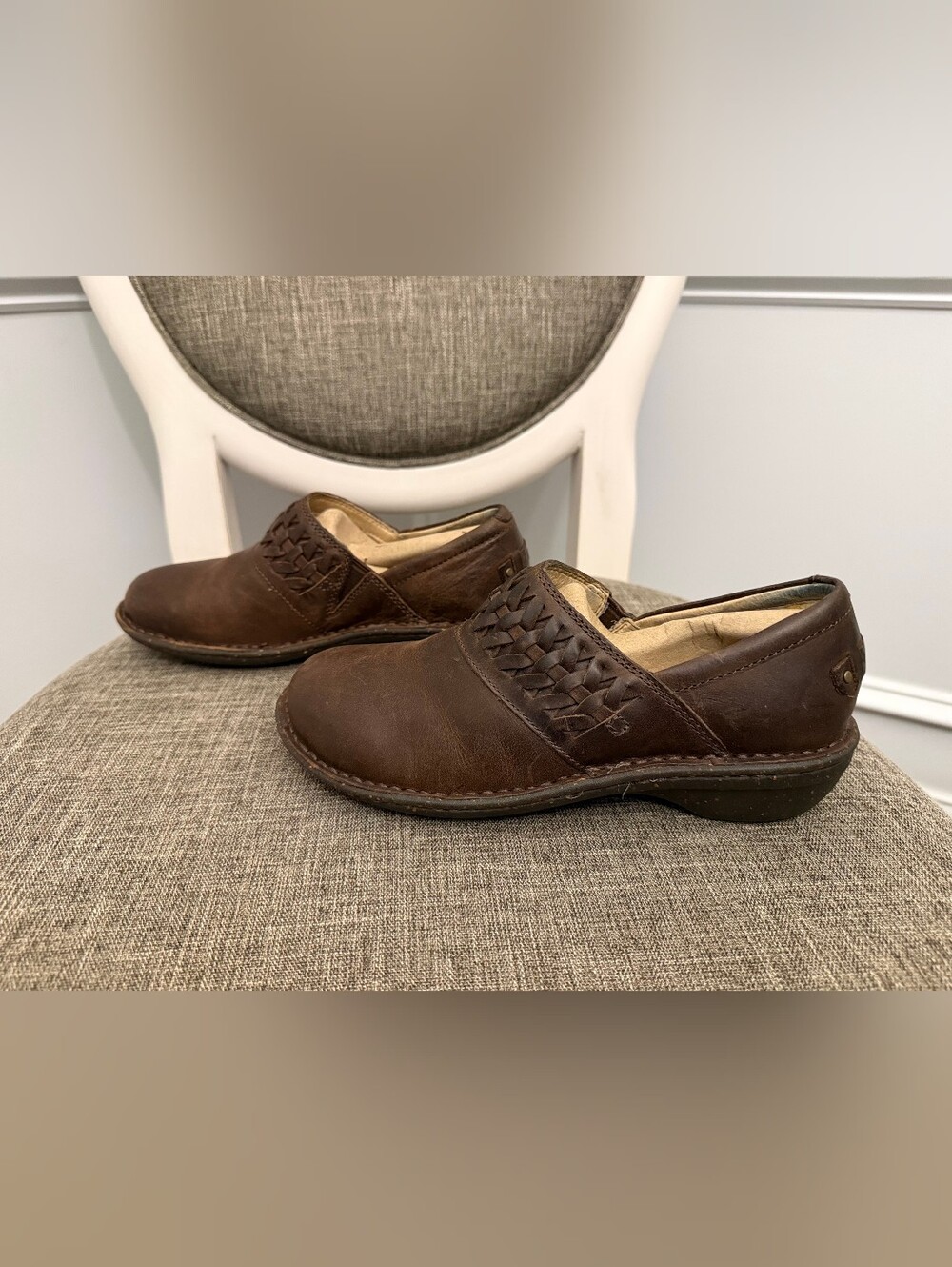 UGG Anila Basketweave Leather And Shearling Clogs Size 7